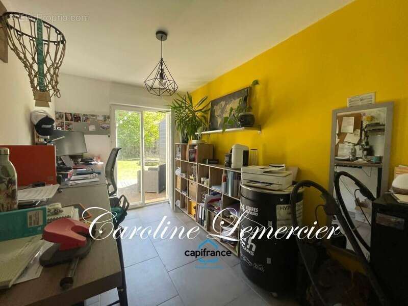 Maison à YVRE-L'EVEQUE
