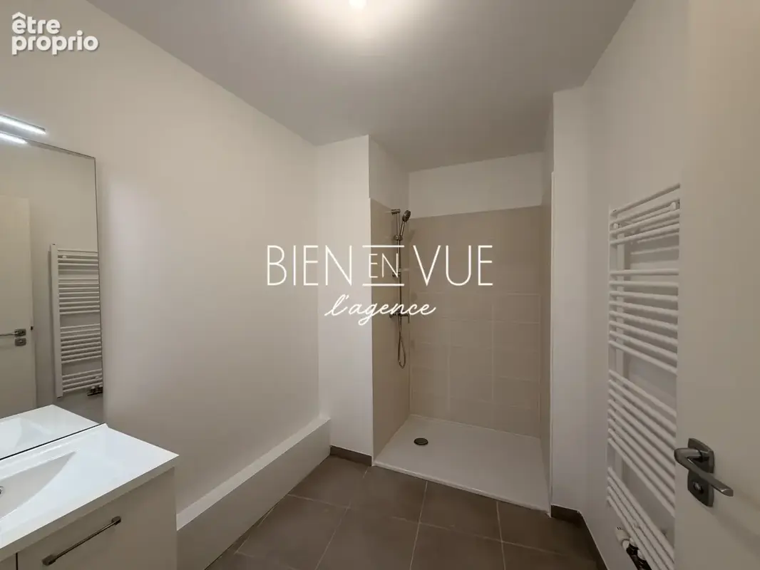 À 50 mètres du bassin   T3 avec jardin privatif - photo 7