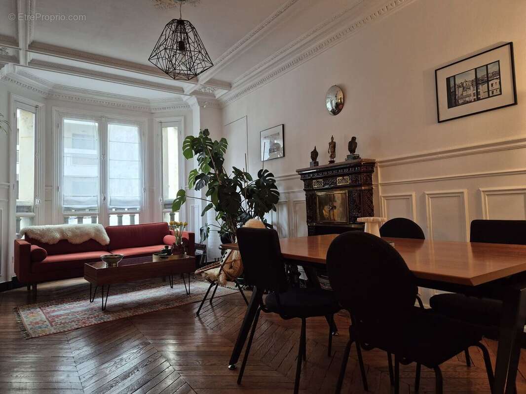 Appartement 79 m² à Paris-18e  - photo 9