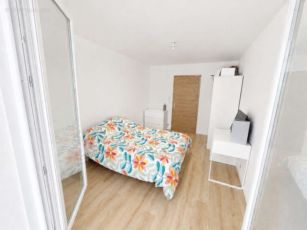 Élégante maison familiale rénovée en lisière de forêt – Deux suites parentales, confort et nature à Hourtin - photo 14