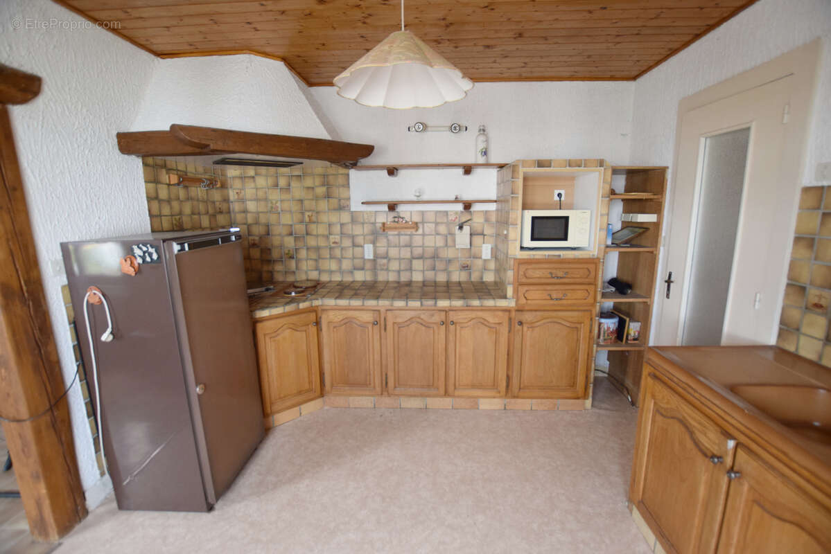 Maison à VIEUX-CHARMONT