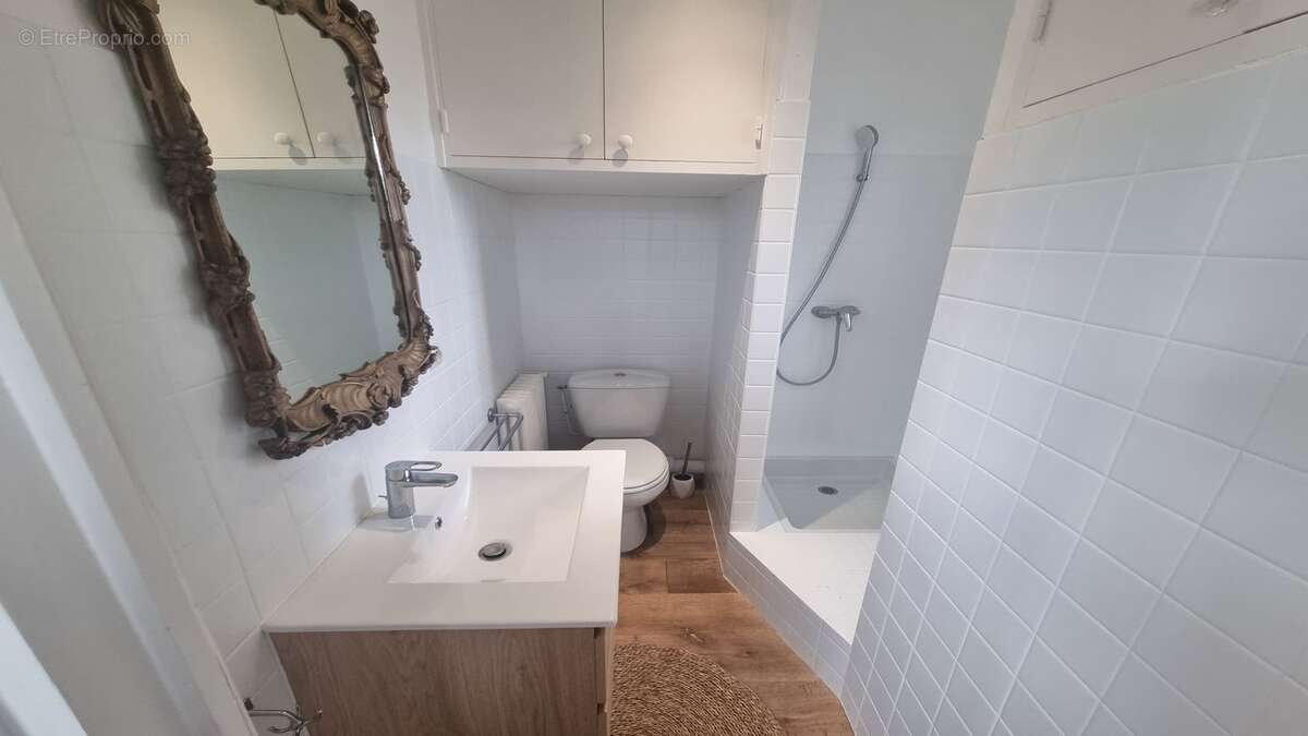 Maison à LES ISSAMBRES