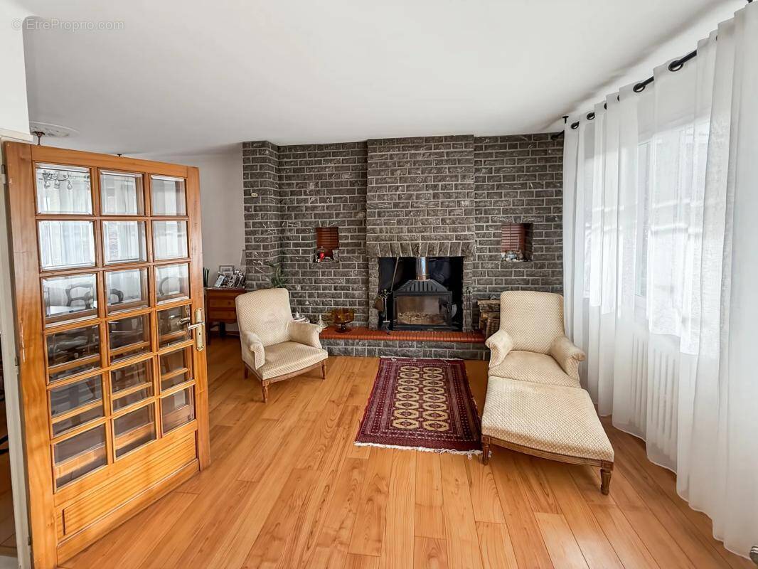 Maison à TARASCON-SUR-ARIEGE