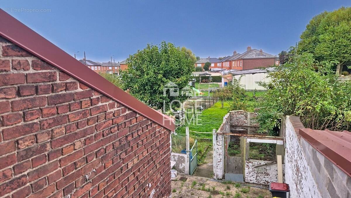 Jardin - Maison à DOURGES