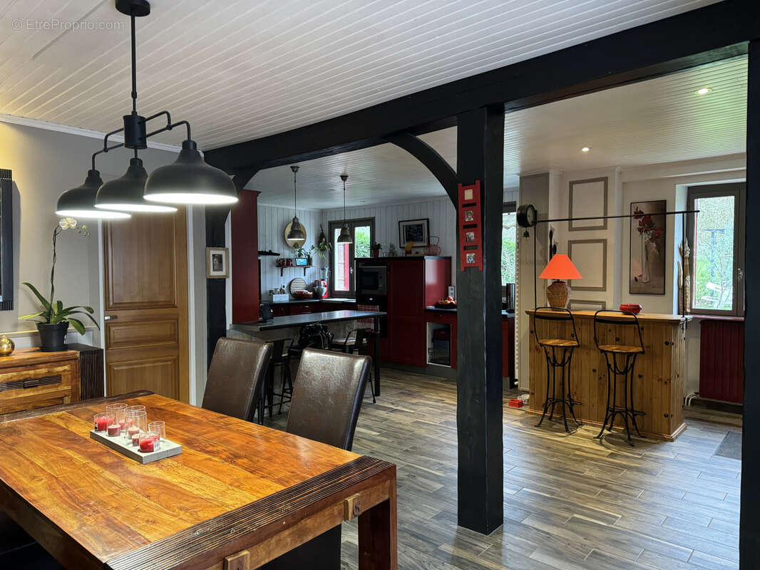 Maison à SAINT-VIANCE