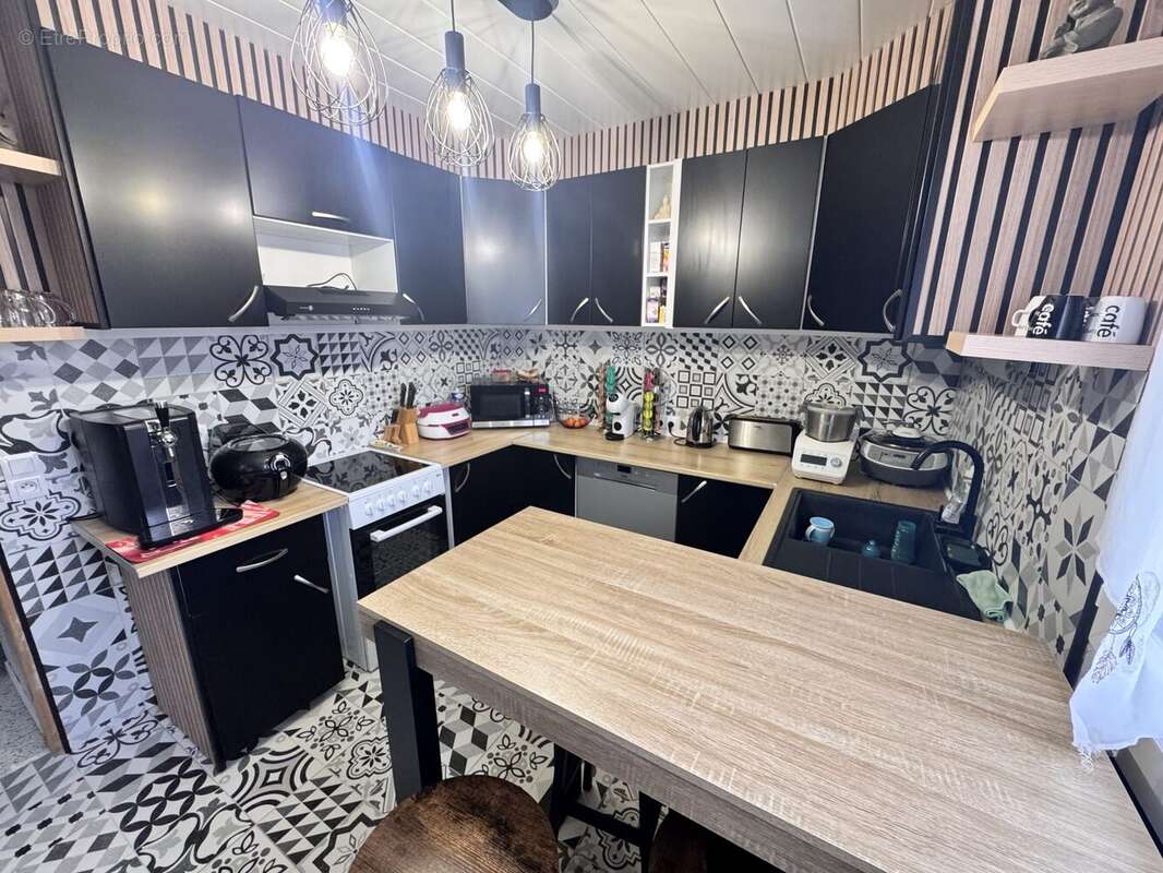 Maison à CRECY-AU-MONT