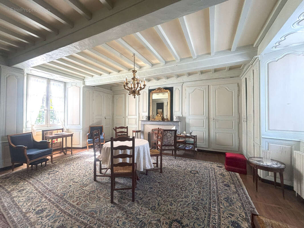 Maison à MARCENAT