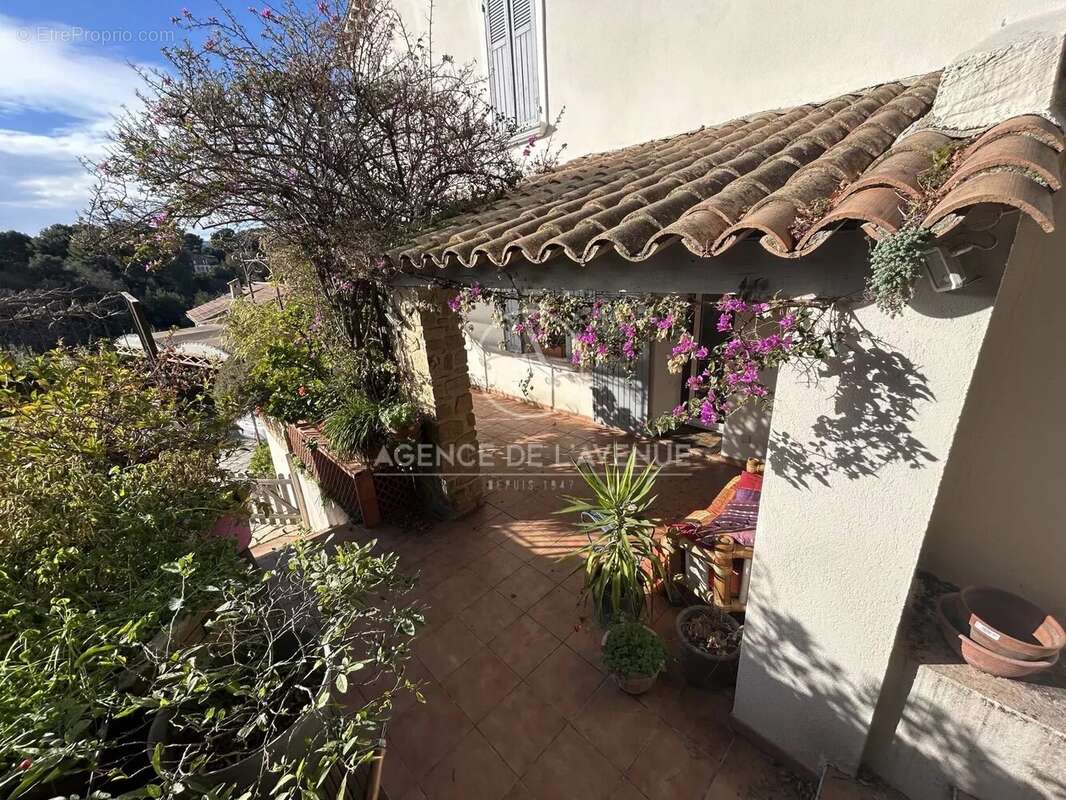 Maison à LA SEYNE-SUR-MER