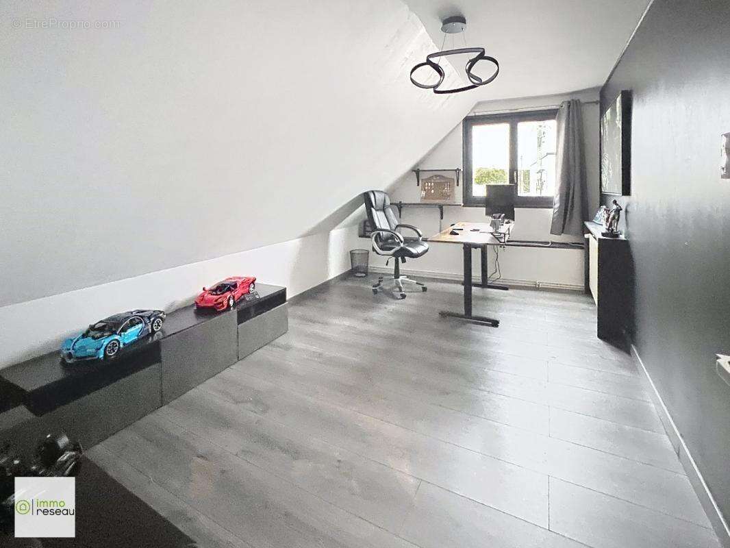 Maison à ROOST-WARENDIN