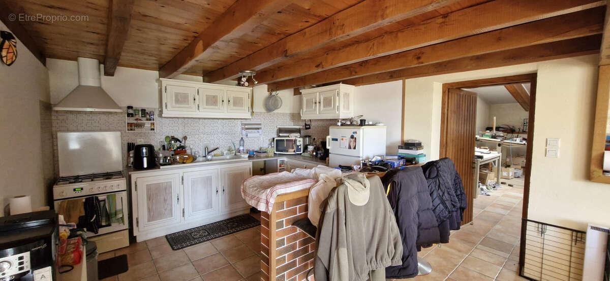 Maison à SAINT-DIZANT-DU-GUA