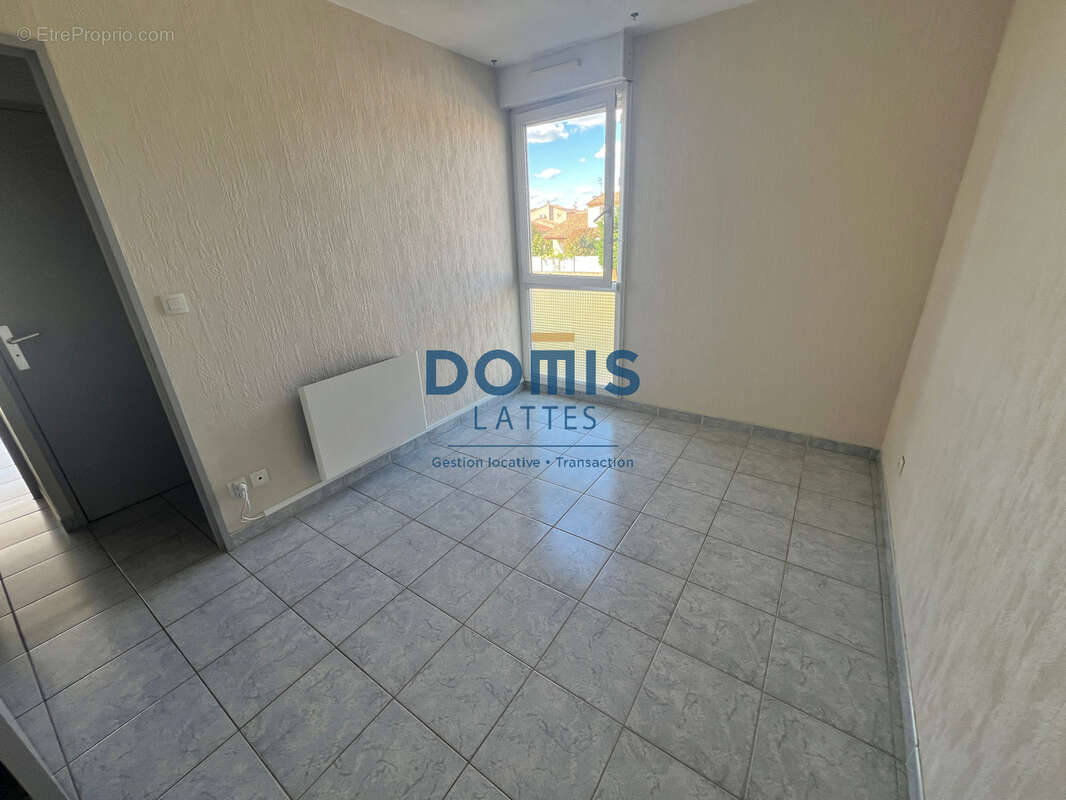 Appartement à LATTES