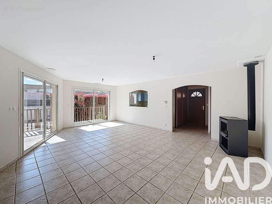 Photo 5 - Maison à SERVIAN