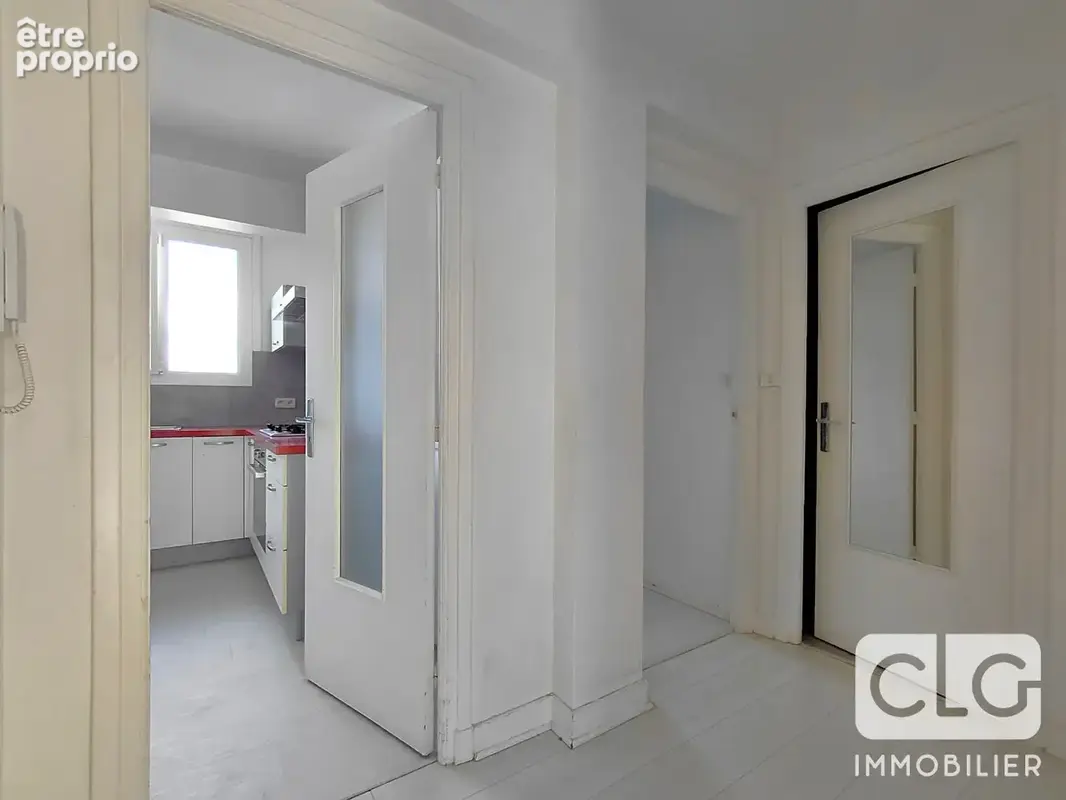 STUDIO - 35.48 Oou 43.88 m² au sol - photo 9