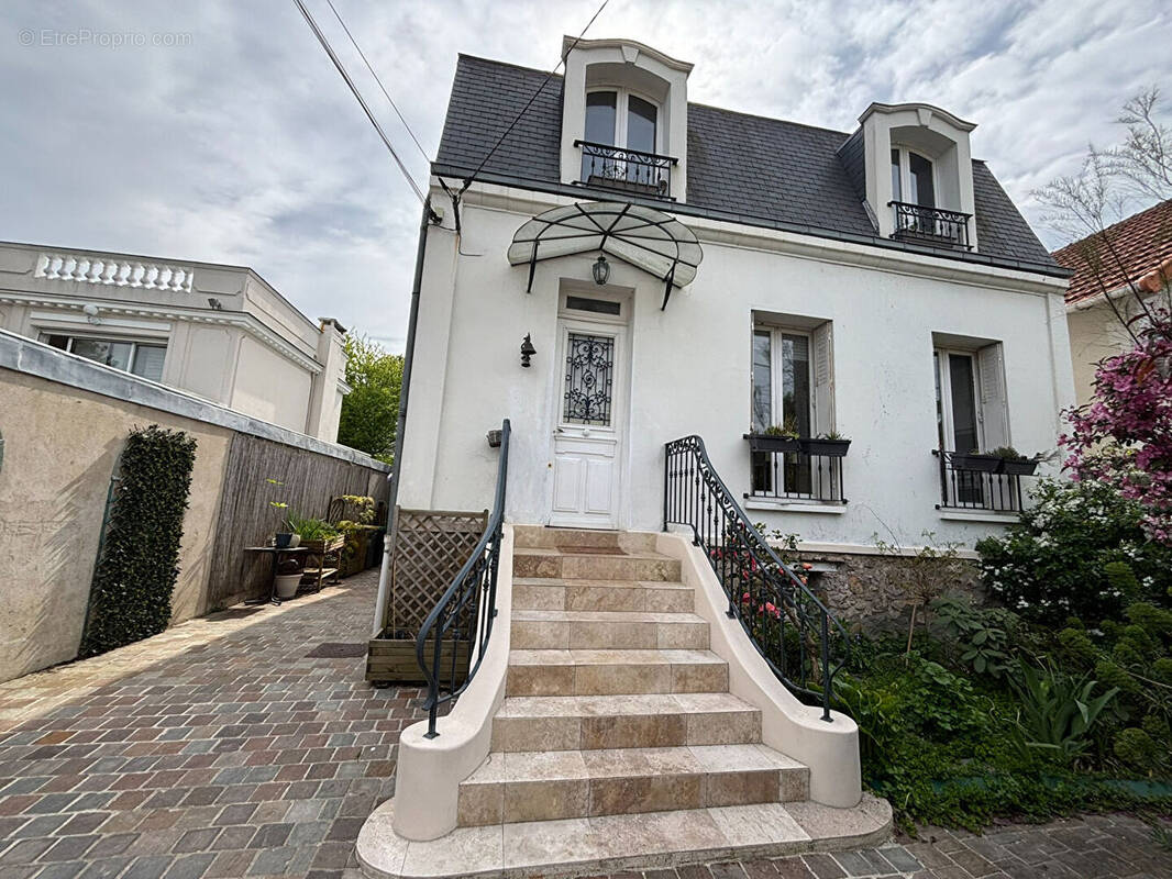 Maison à SOISY-SOUS-MONTMORENCY