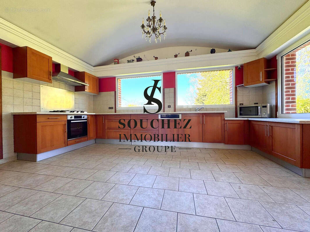 Maison à AVESNES-LE-COMTE