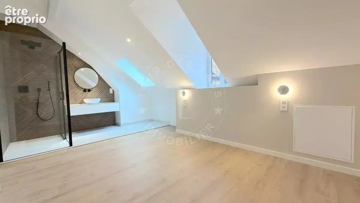 Annecy, superbe T3 duplex rénové à vendre - photo 5