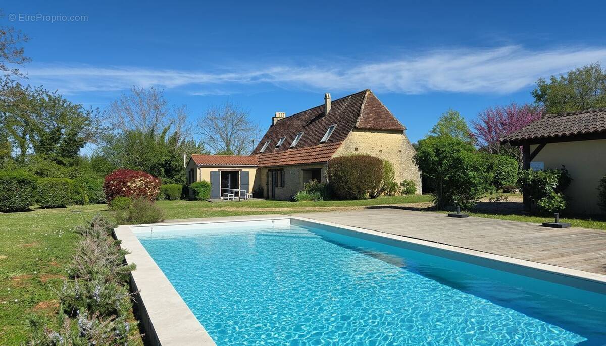 generated20260414T174541.373 - Maison à SAINT-CHAMASSY