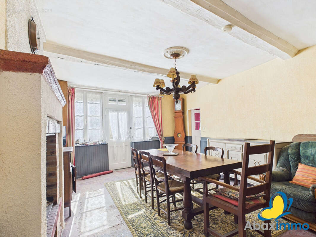 Maison à CESNY-BOIS-HALBOUT