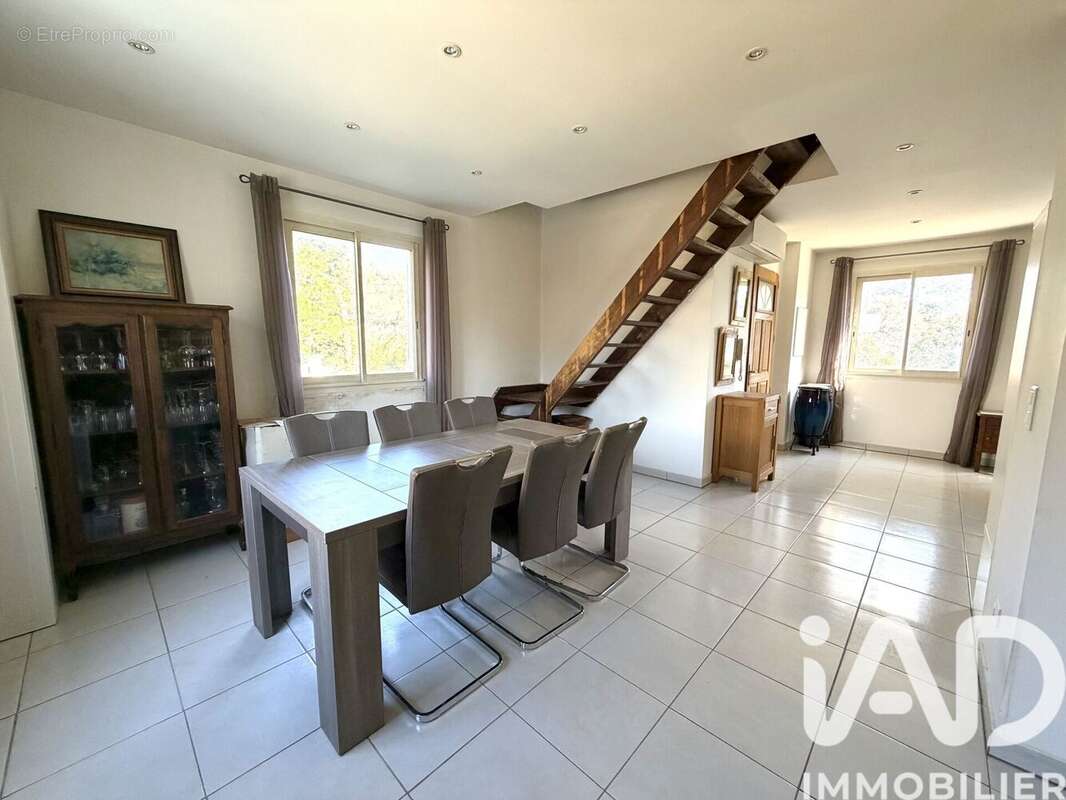 Photo 8 - Appartement à SAINT-RAPHAEL