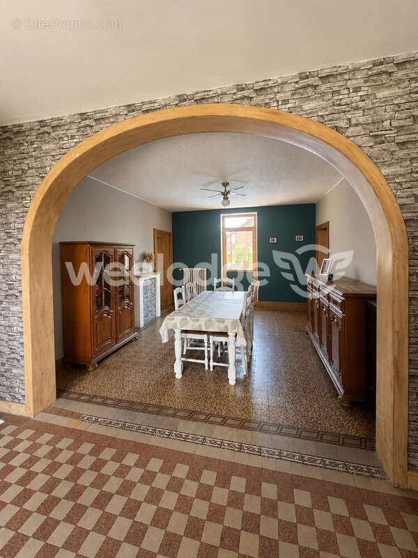 Maison 115 m² à Ferriere-La-Grande  - photo 2