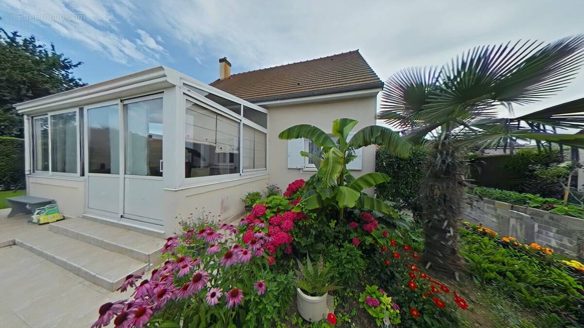 Maison à CUVERVILLE
