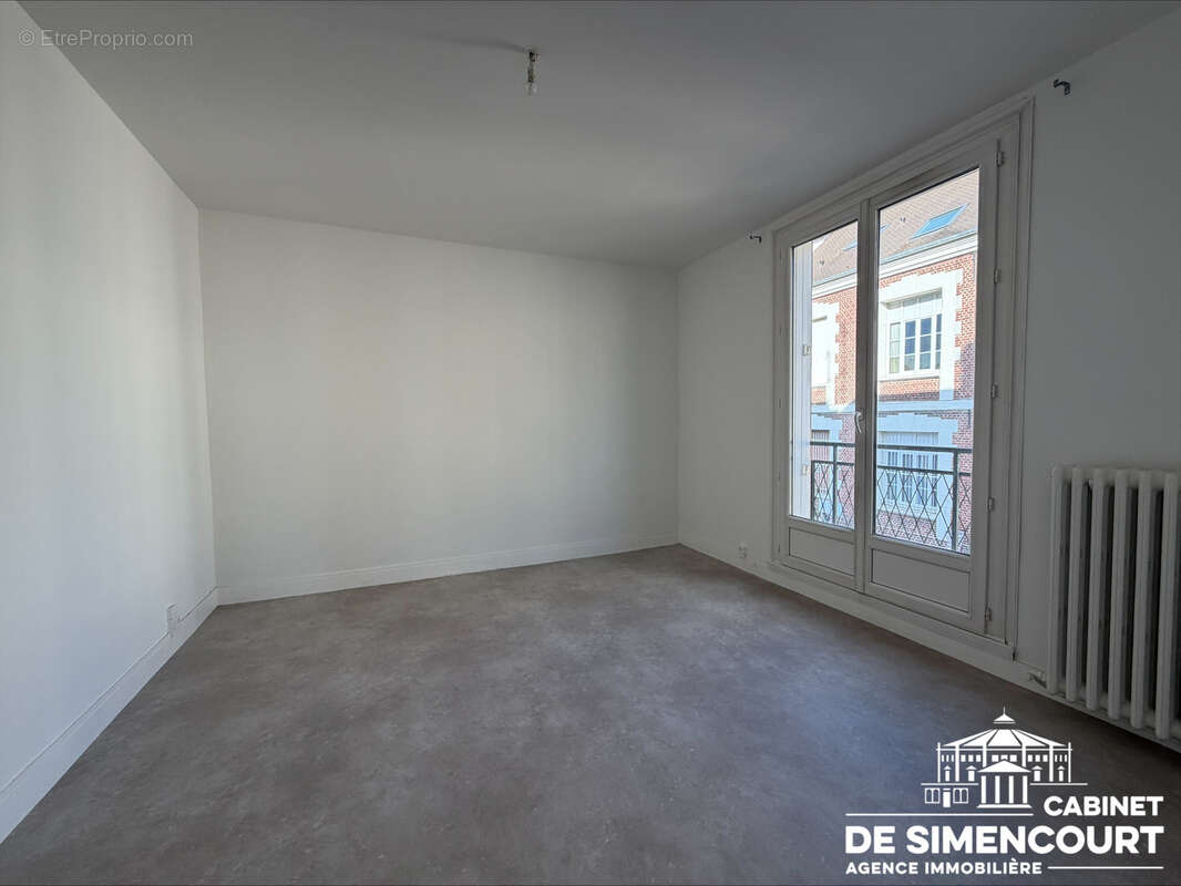 Beauvais centre appartement t3 avec balcon - photo 5