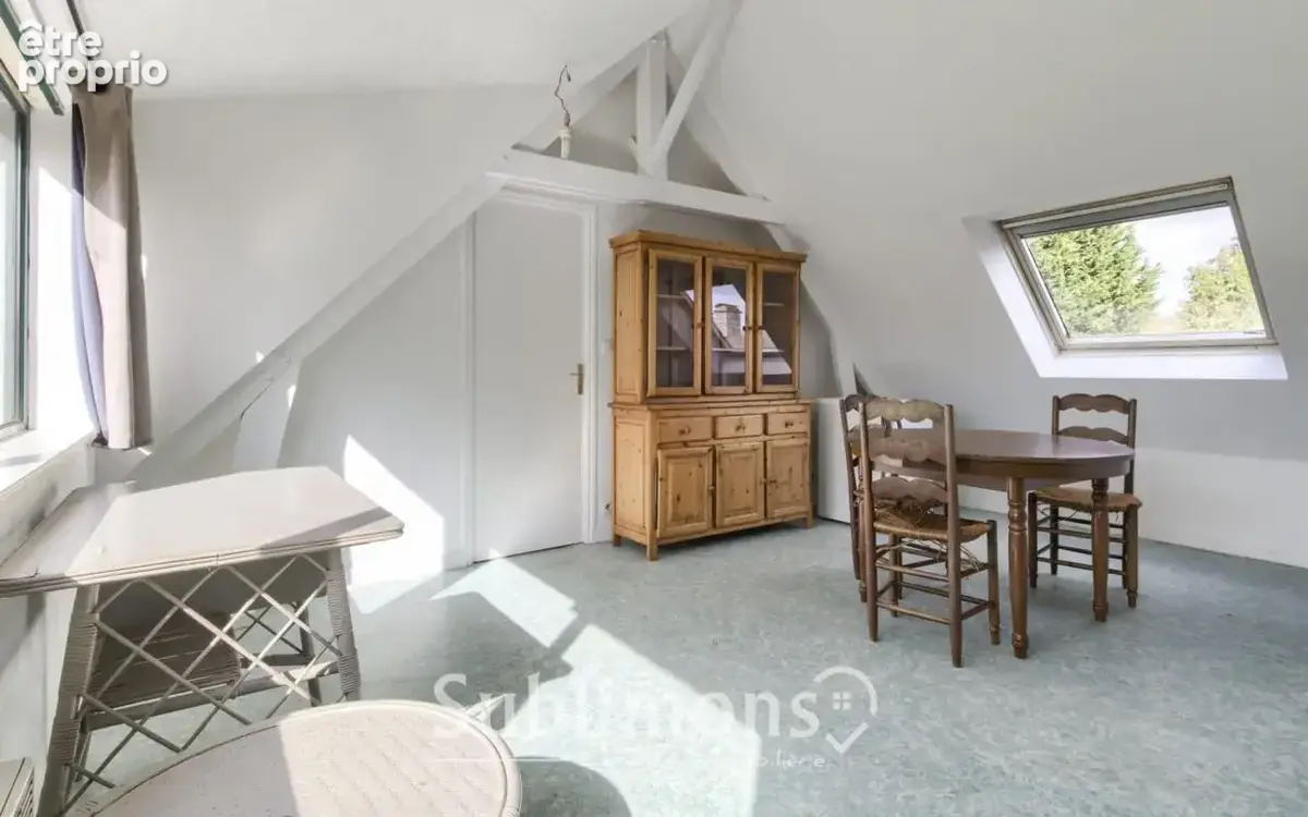 Maison à fort potentiel à la Vraie Croix - 56250 - photo 2