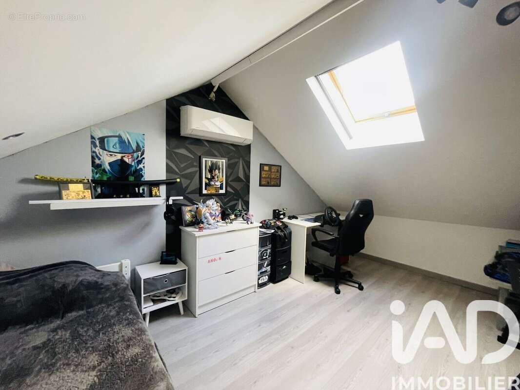 Maison 120 m² à Ladignac-Sur-Rondelles  - photo 4