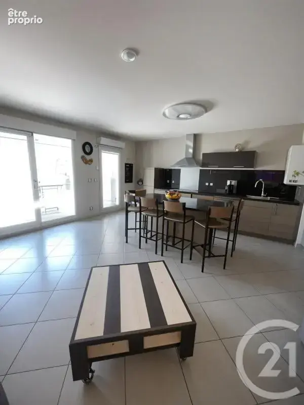 Appartement 67 m² à Venissieux  - photo 4