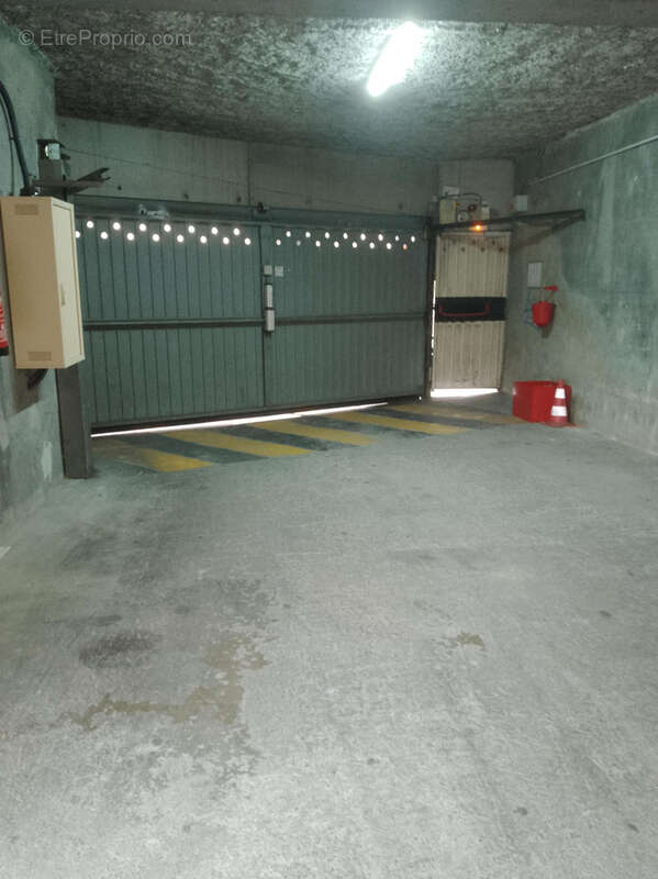 Parking à NICE