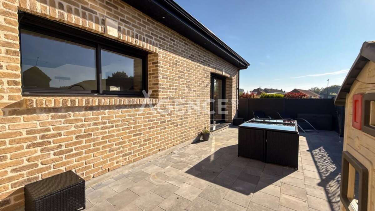 Maison à ROQUETOIRE