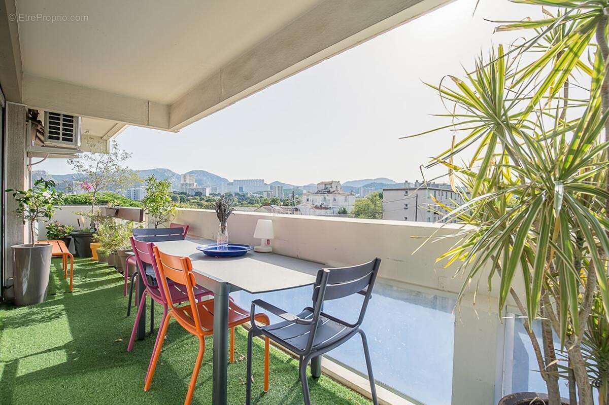 Appartement à MARSEILLE-8E