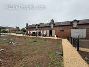 Maison + ancienne ferme à aménager 1 - Maison à LE VAUROUX