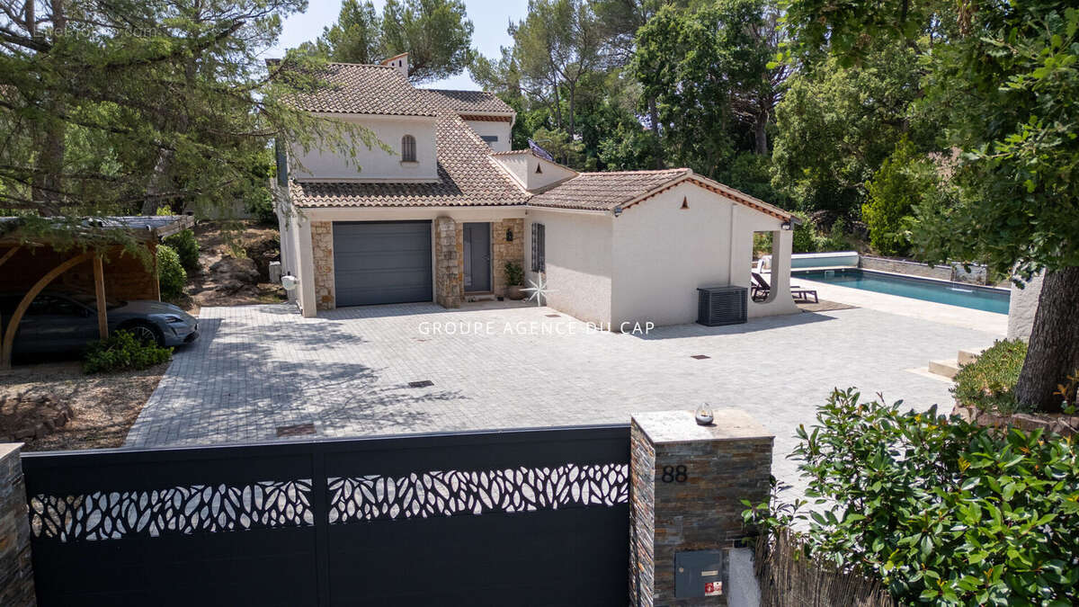 Maison à SAINT-RAPHAEL