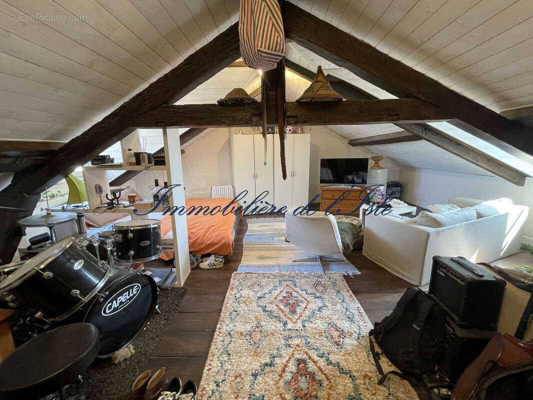 Maison de charme atypique, la ville a vos pieds - photo 10