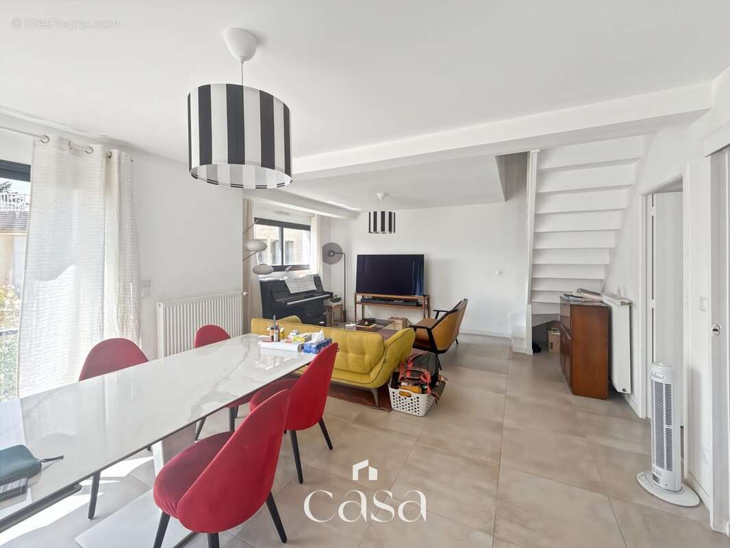 Maison 102 m² à Verson  - photo 2