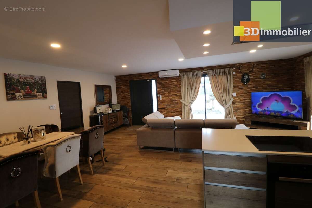 Maison 131 m² à Mouchard  - photo 8