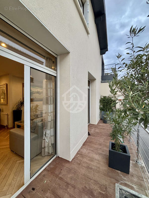 Valence - chateauvert : maison - 3 chambres - garage - terrasse - photo 2