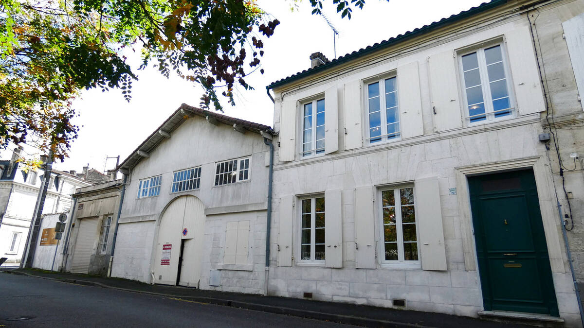 Maison à COGNAC
