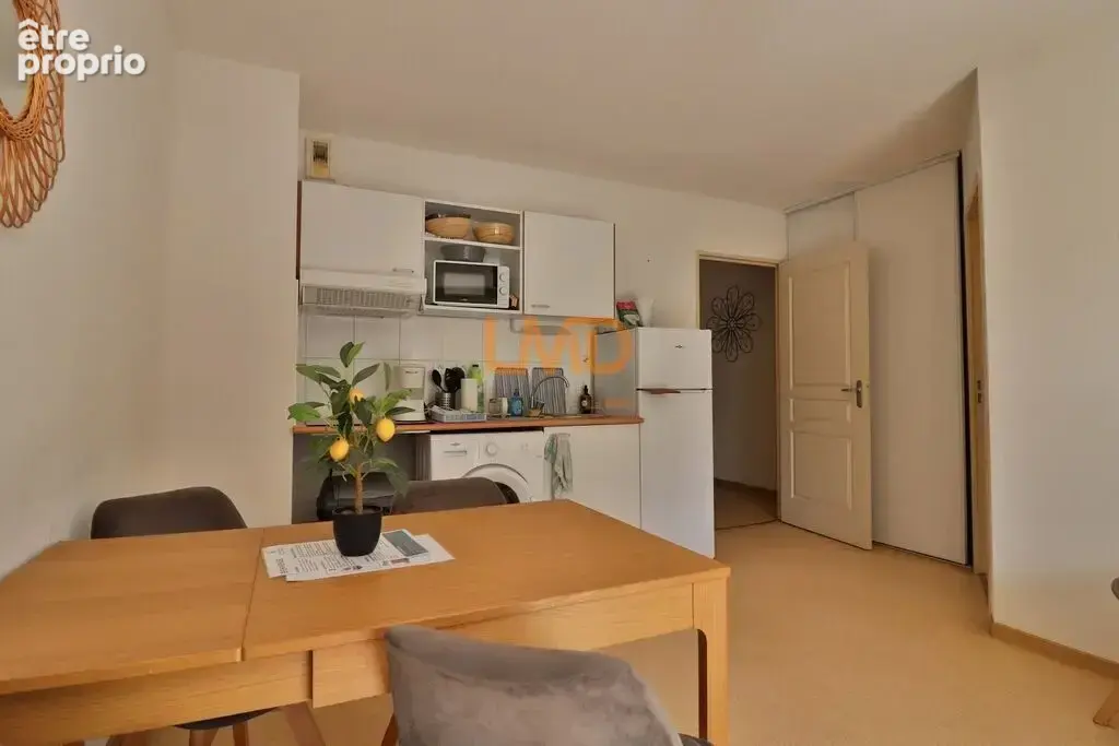 Appartement t2 - 48m2- Terrasse - Station thermale d'Avène - photo 8