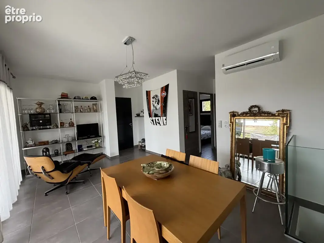 Appartement de 114m2 sur 2 niveaux  avec jardin aménagé dans résidence sécurisée avec piscine - photo 7