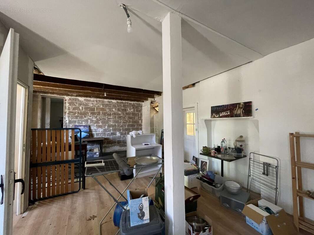 Maison à NEUVIC-ENTIER