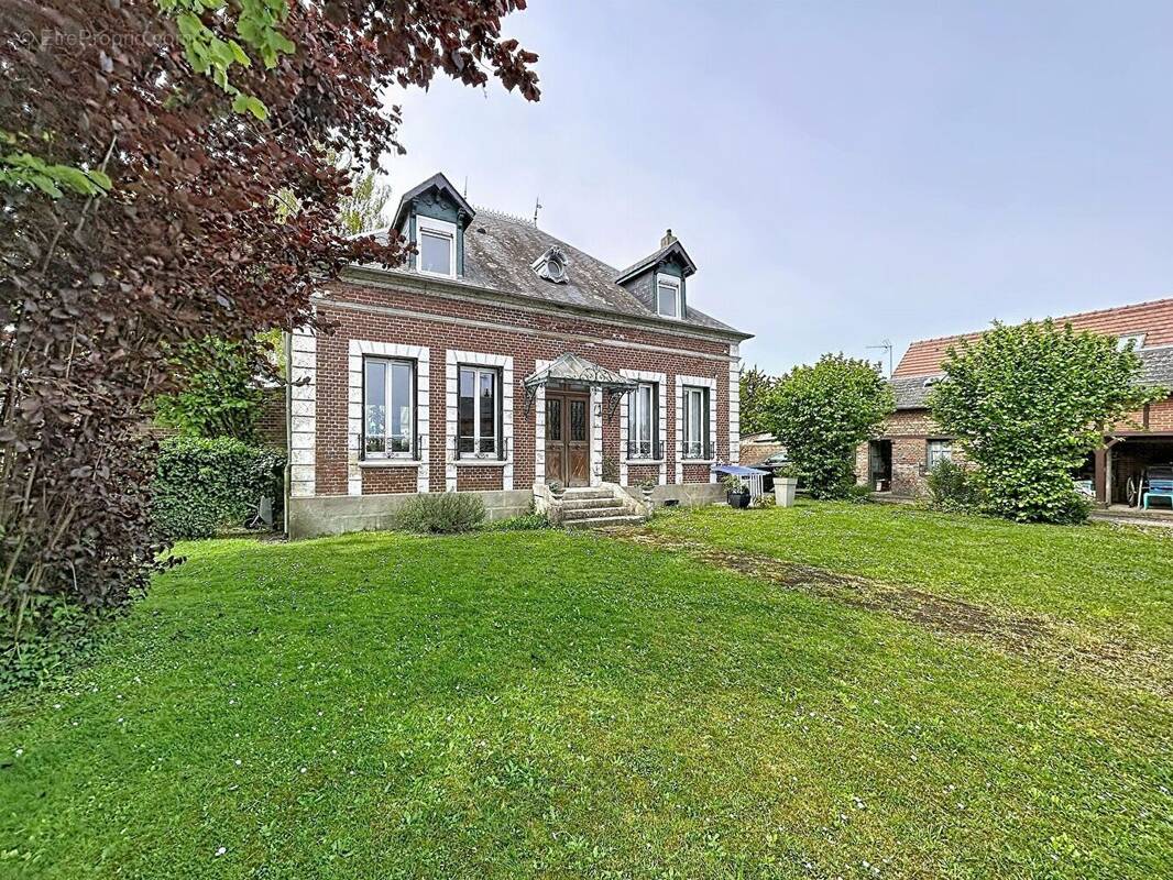 Maison à BEZU-SAINT-ELOI