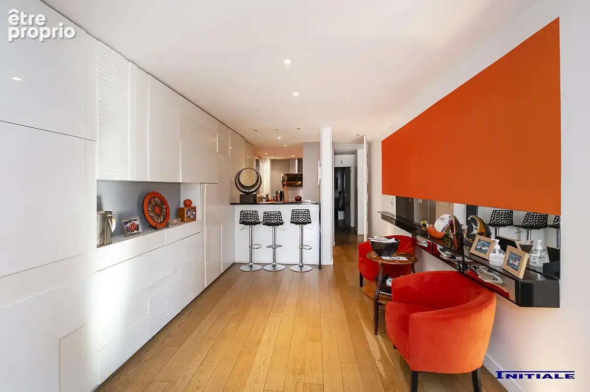 Appartement 6 pièces avec vue sur square - photo 10
