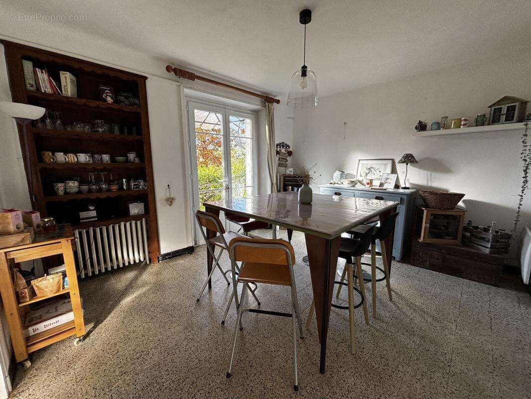 Maison à LA PORCHERIE