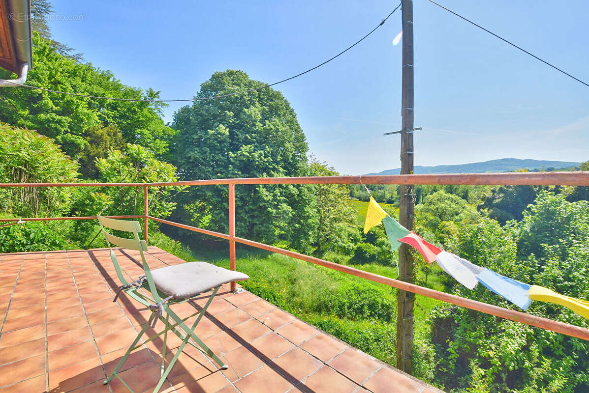 Maison 75m² à chazay-d'azergues - photo 18