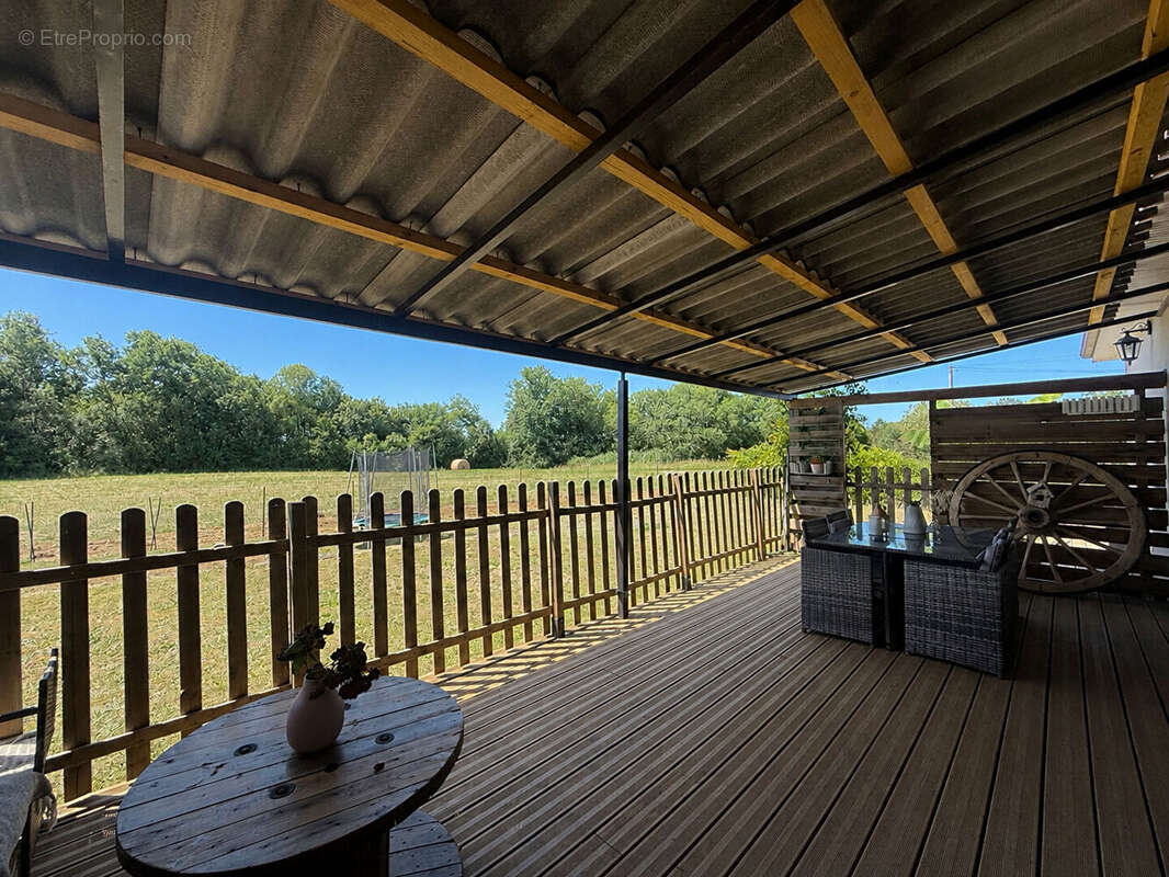 Cauzac - Maison contemporaine de plain-pied dans un cadre privilégié - photo 3
