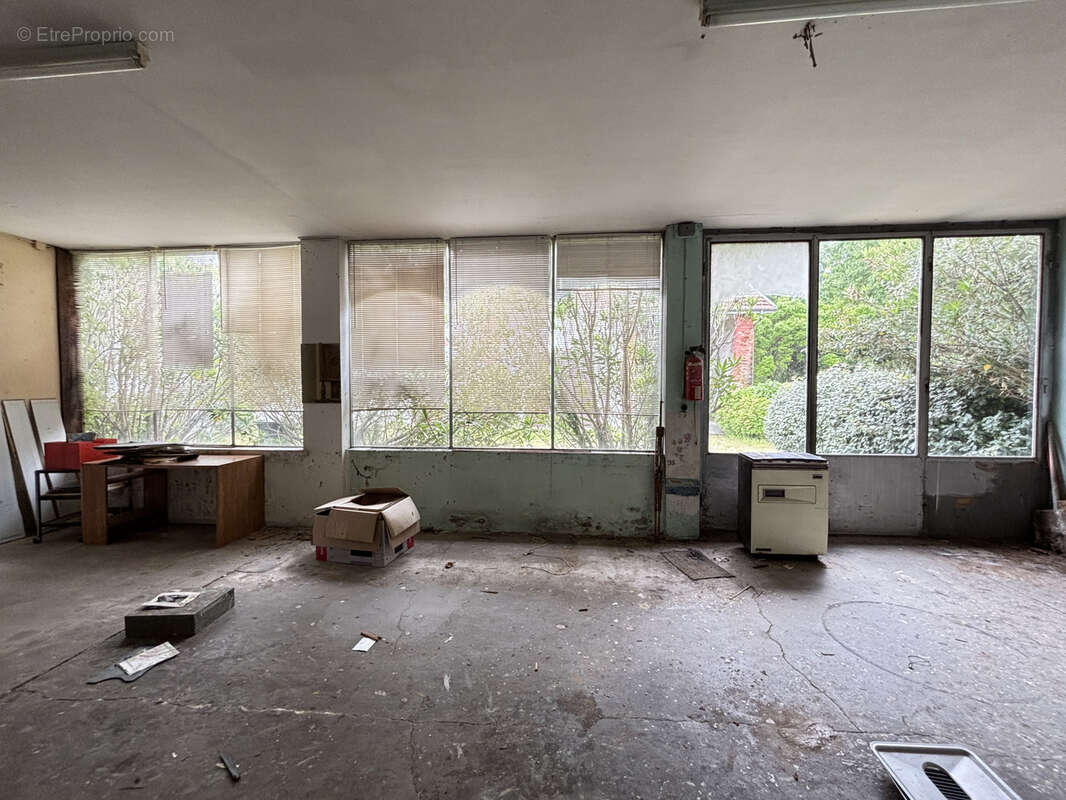 100 m² à Belin-Beliet  - photo 4