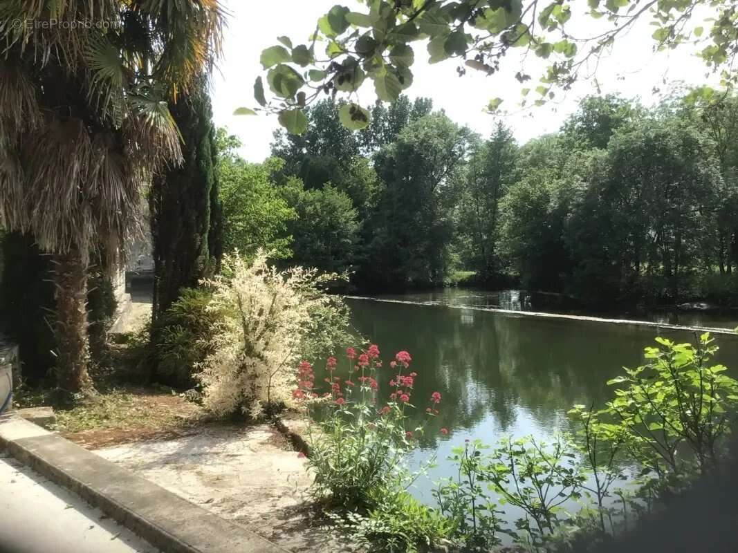 Maison à SAINT-AULAYE