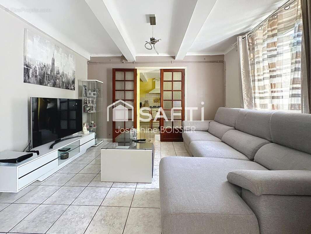 Photo 9 - Maison à LE PONTET